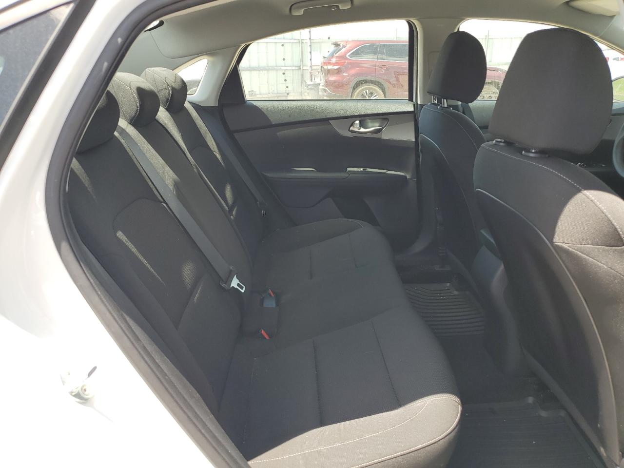 3KPF24AD5ME346006 2021 Kia Forte Fe