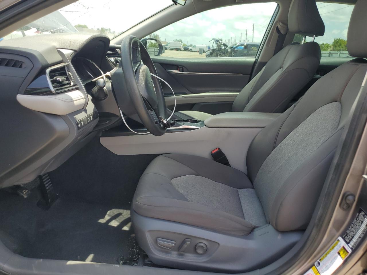 4T1B11HK3KU195407 2019 Toyota Camry L