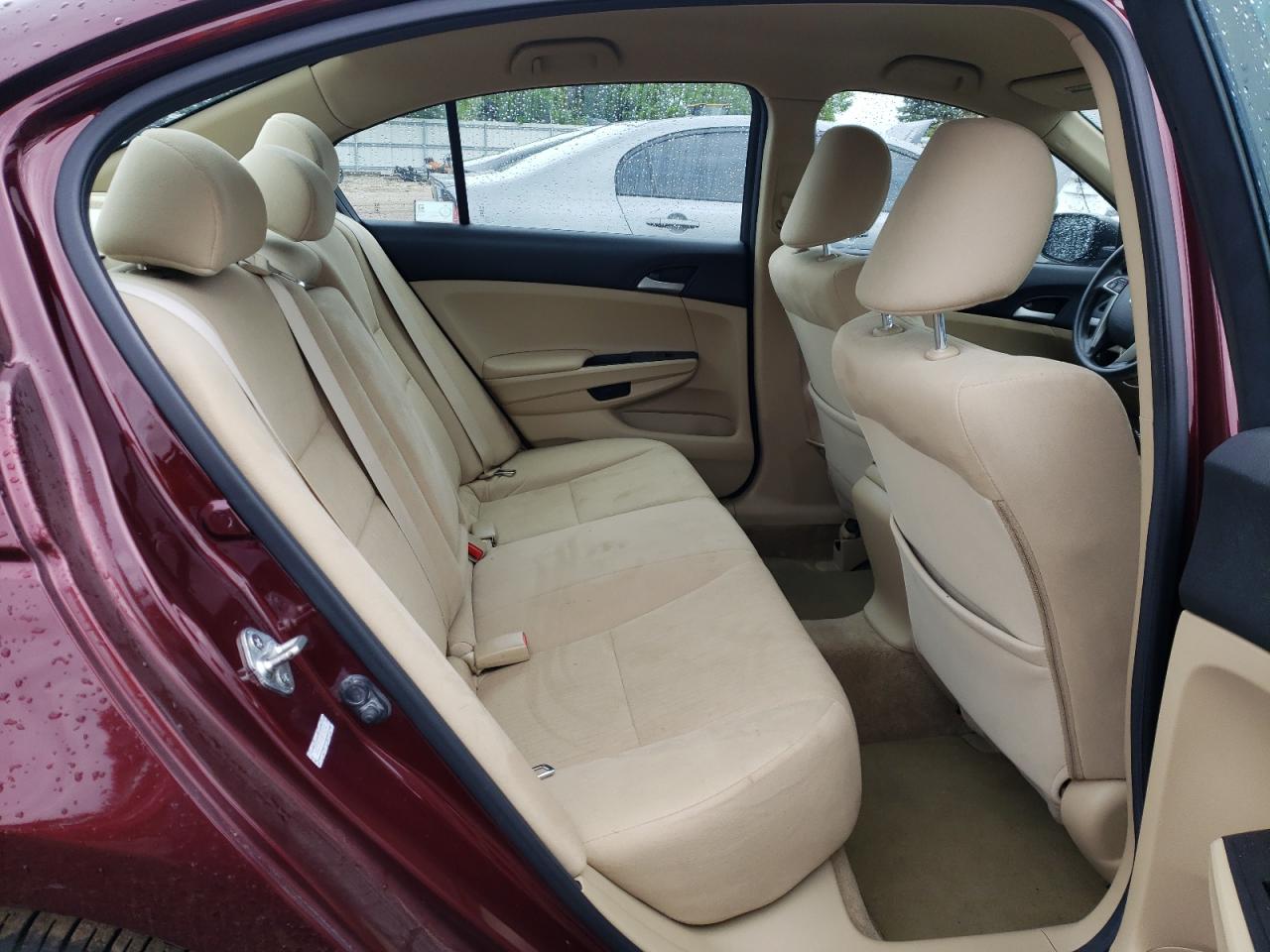 1HGCP2F41BA143102 2011 Honda Accord Lxp