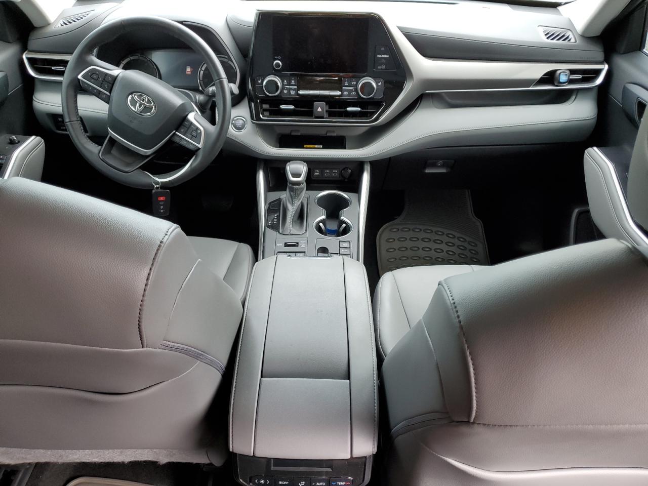 5TDKDRBH3PS012705 2023 Toyota Highlander L