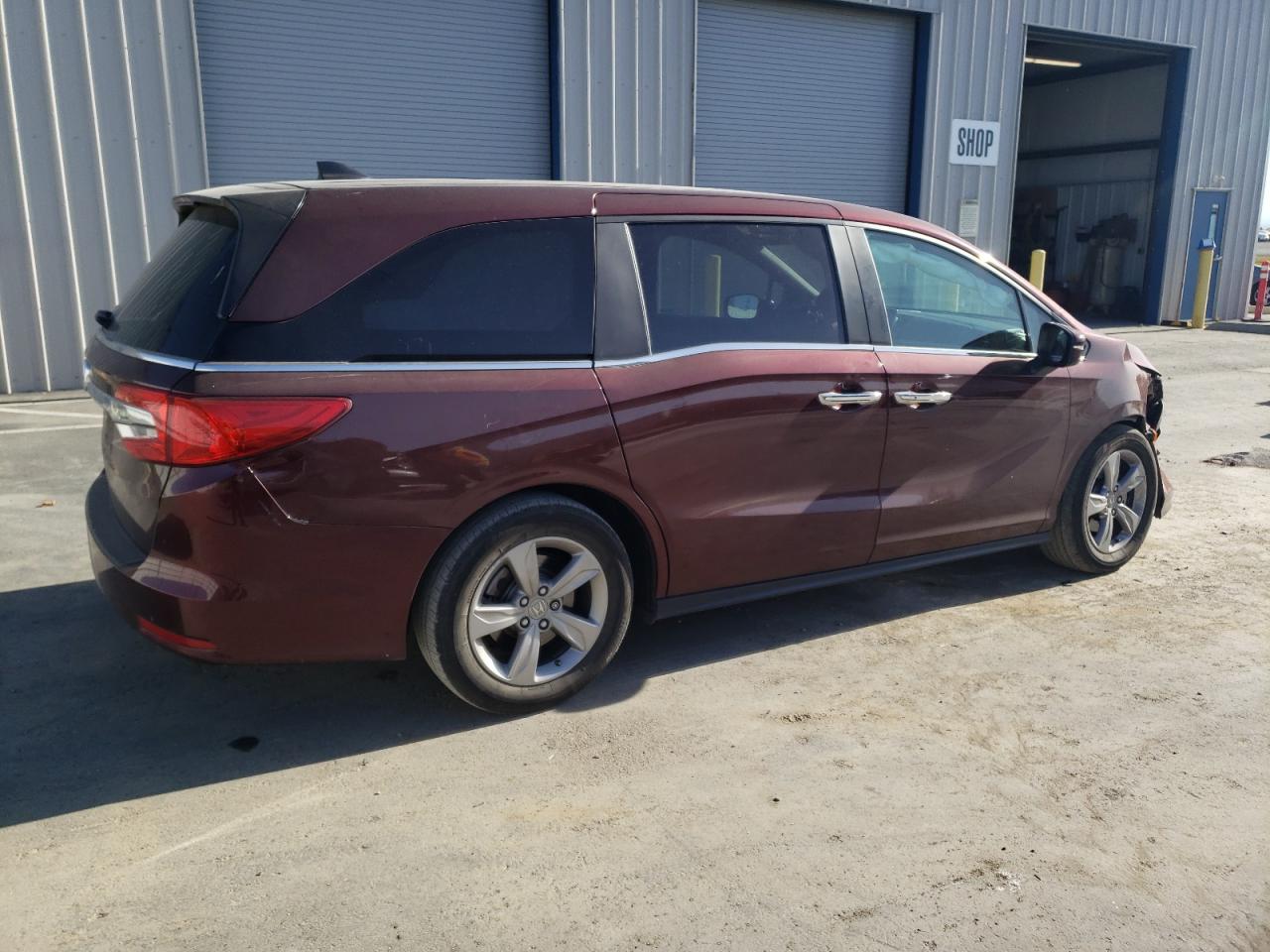 5FNRL6H78LB046233 2020 Honda Odyssey Exl