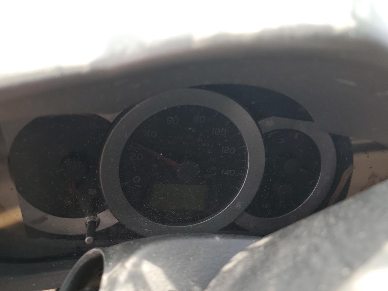 2T3ZK4DV7BW014202 2011 Toyota Rav4