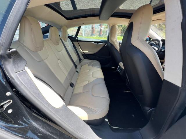 2015 TESLA MODEL S 60 5YJSA1S18FFP77067