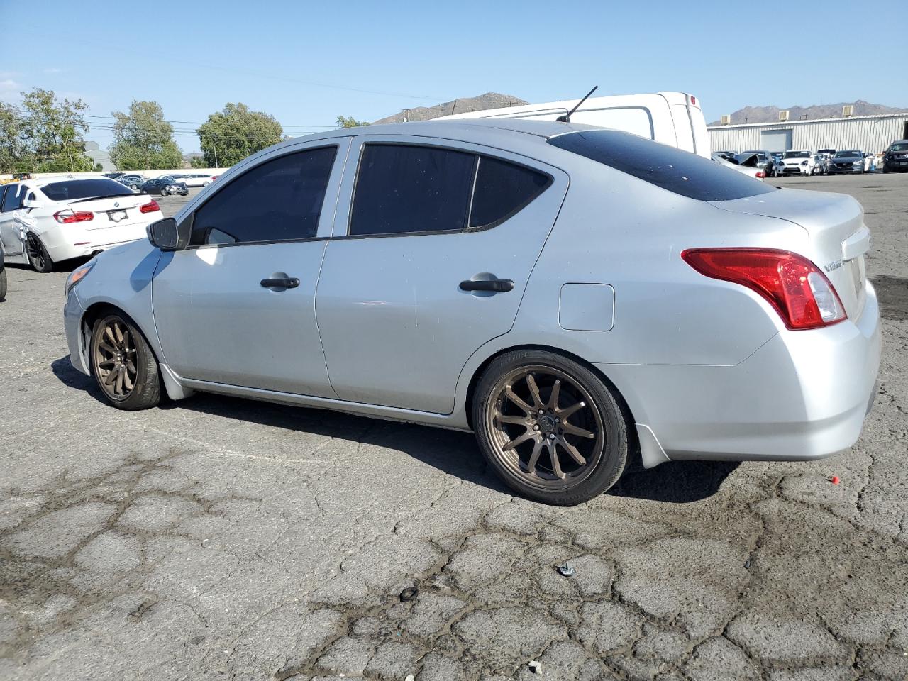 3N1CN7AP3HL802031 2017 Nissan Versa S