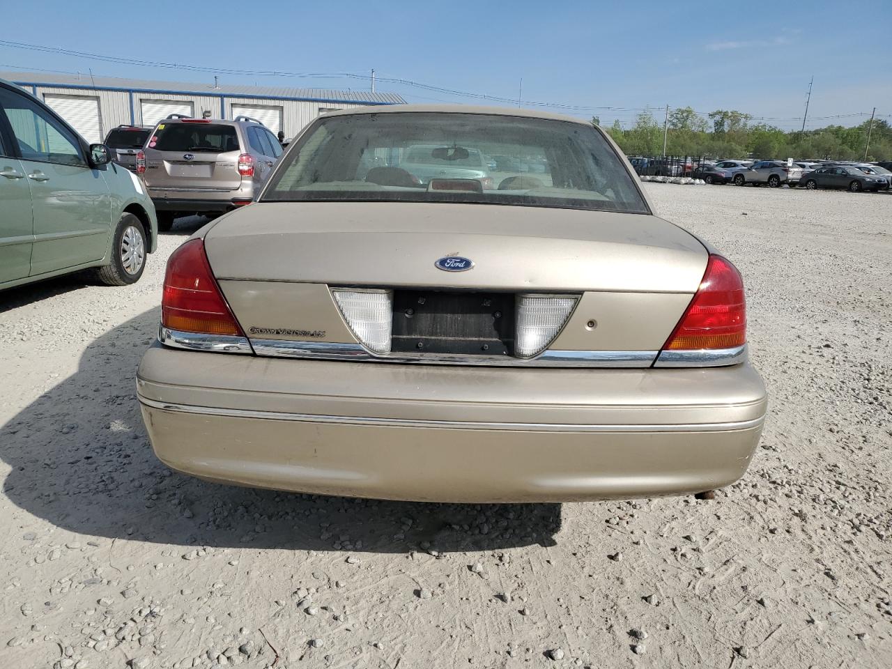 2FAFP74W9XX177760 1999 Ford Crown Victoria Lx
