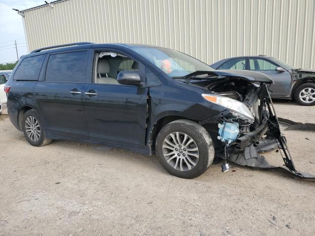 5TDYZ3DC0LS049828 Toyota All Models SIENNA XLE 4