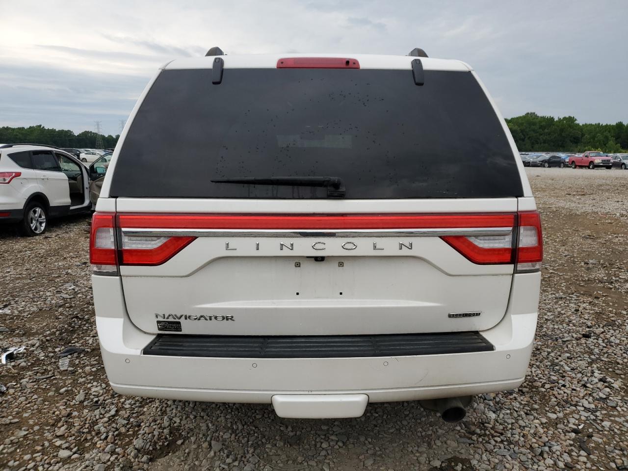5LMJJ2JT1GEL00917 2016 Lincoln Navigator Select