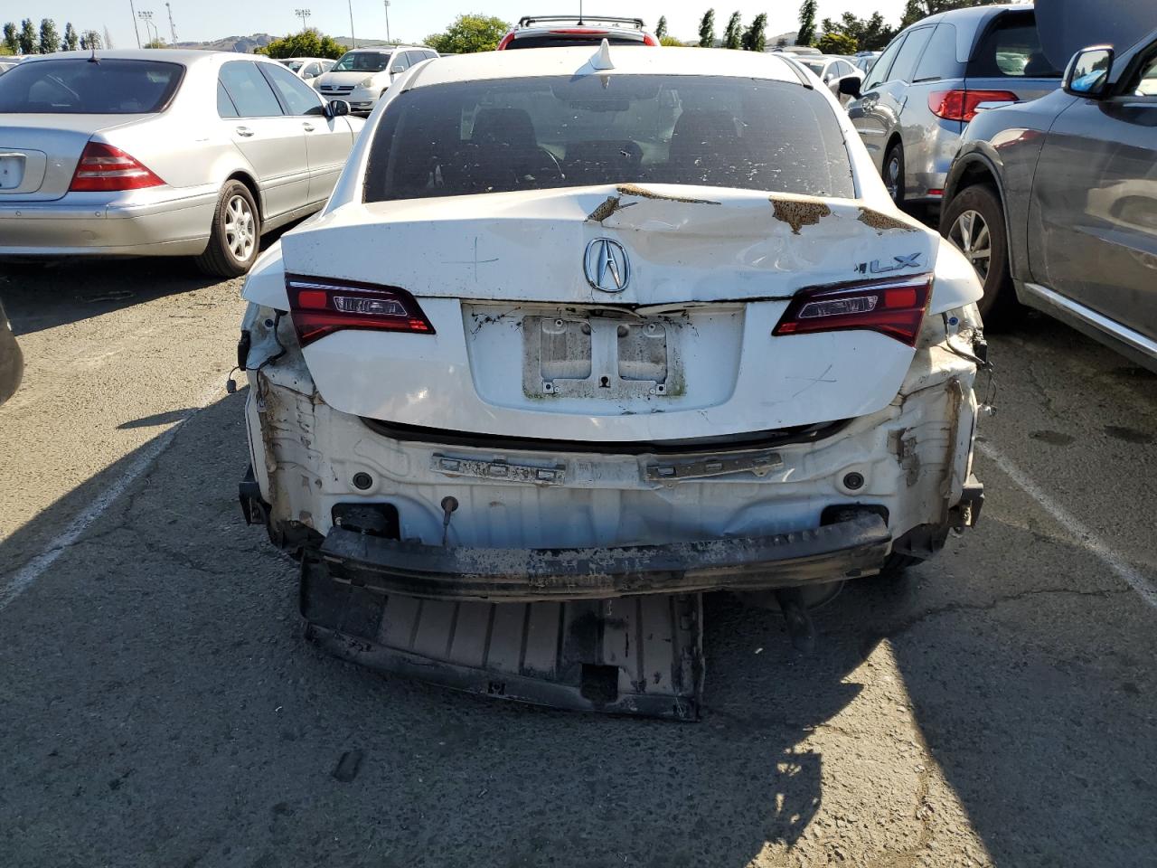 19UDE2F75HA016592 2017 Acura Ilx Premium