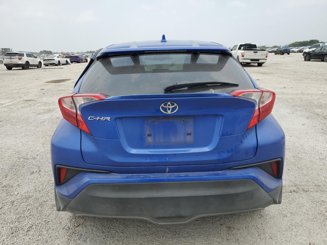 JTNKHMBX7L1087084 2020 Toyota C-Hr Xle