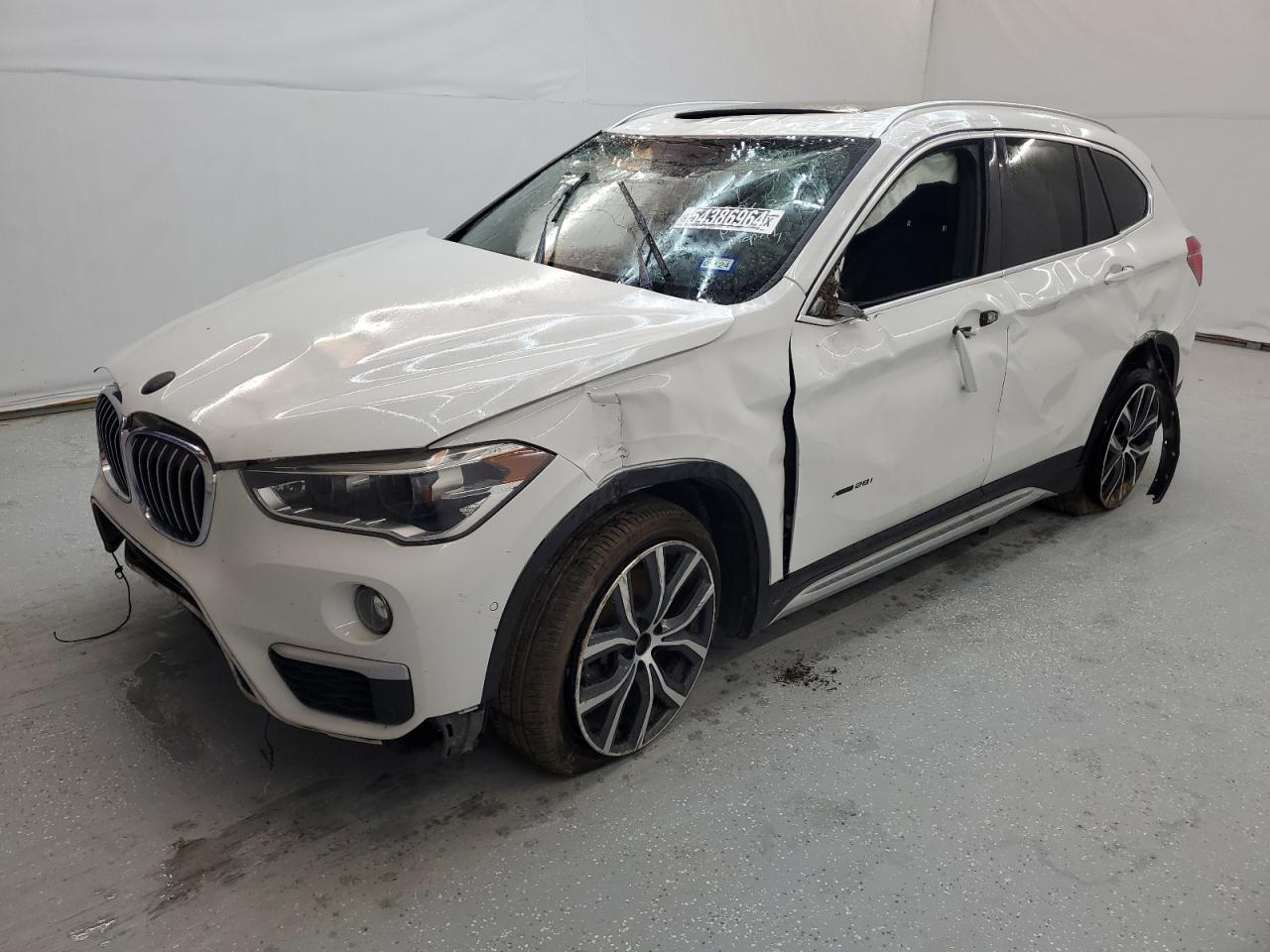 WBXHT3C3XGP885863 2016 BMW X1 xDrive28I