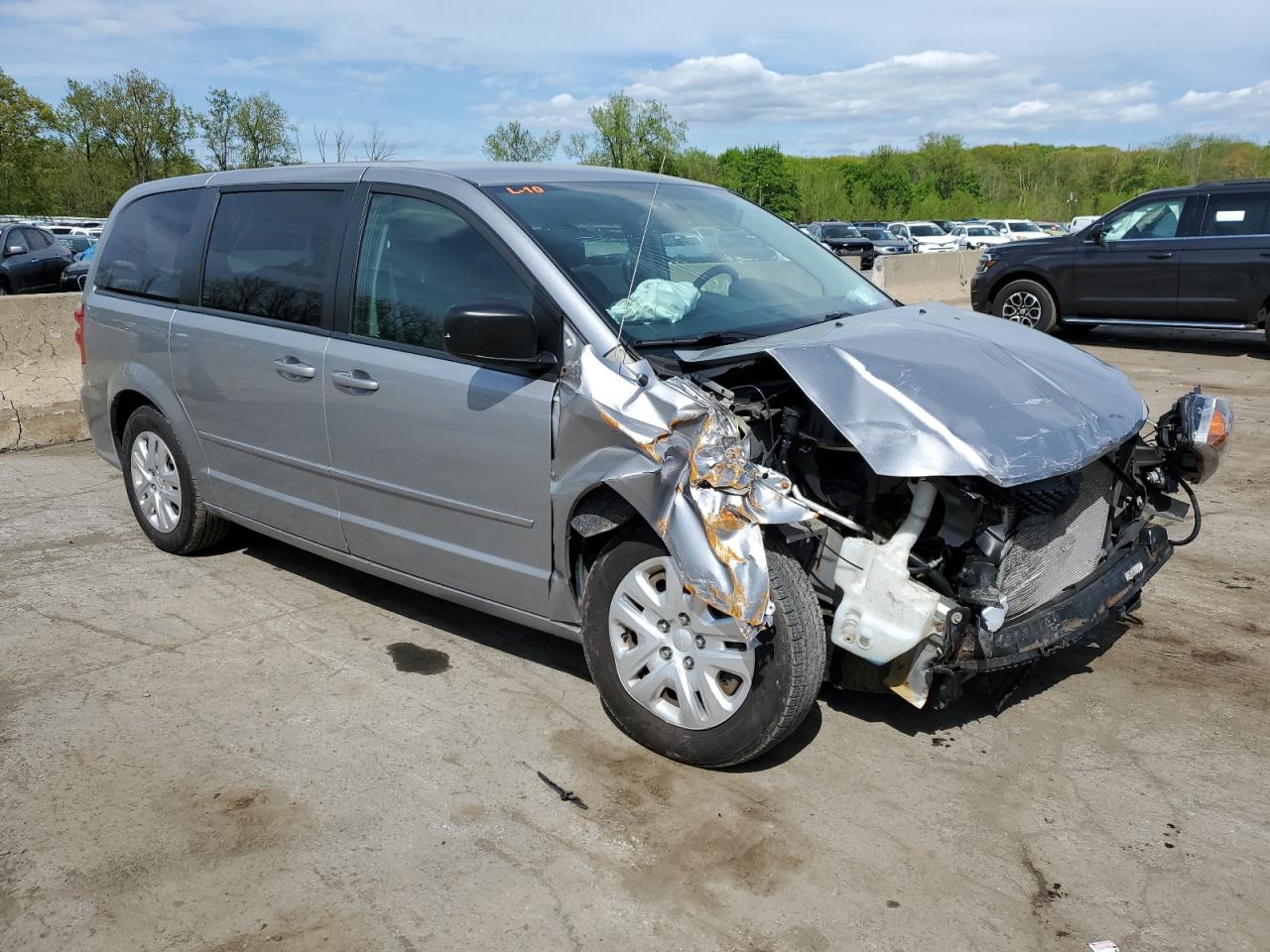 2C4RDGBG4HR564217 2017 Dodge Grand Caravan Se