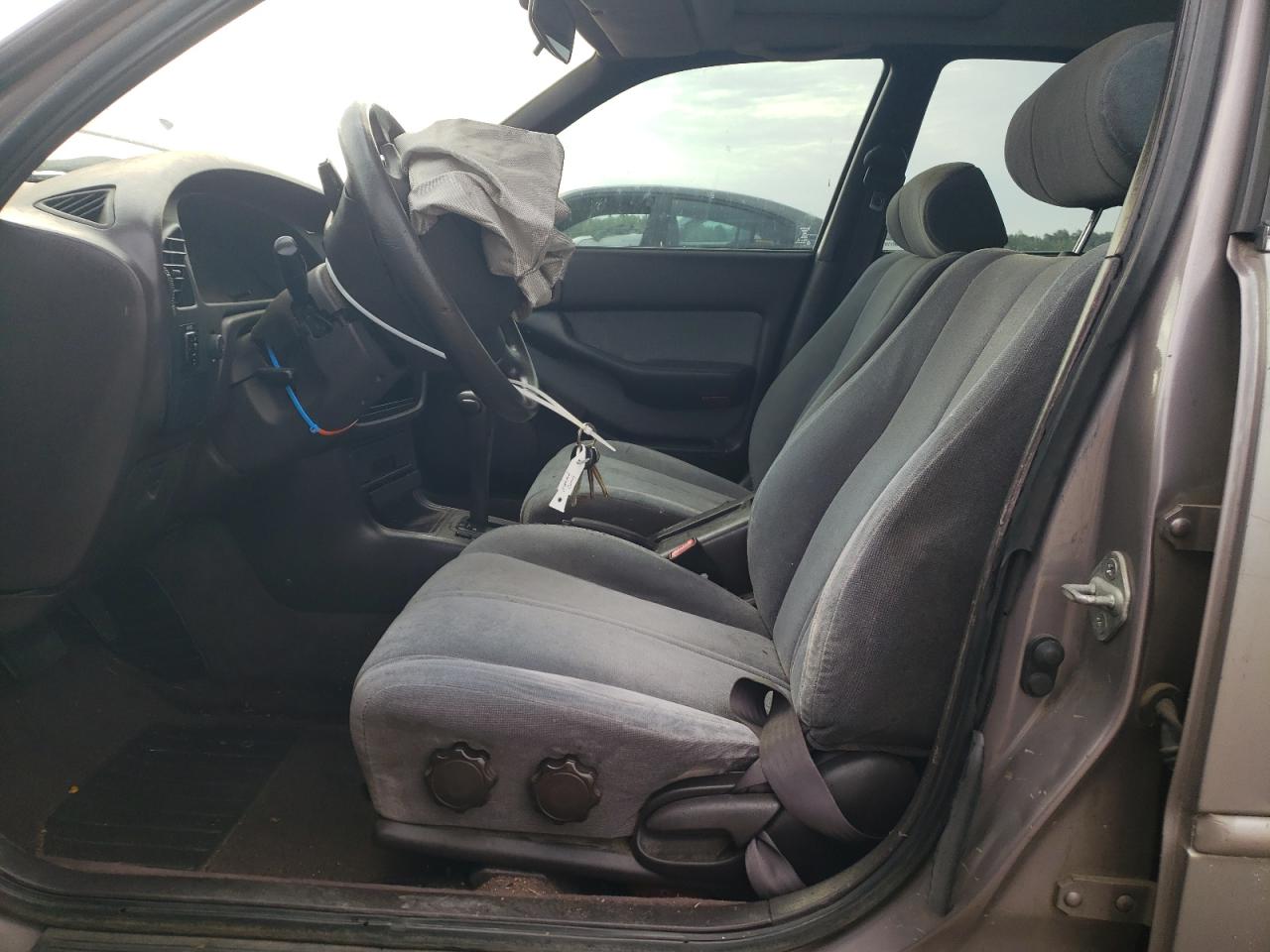 4T1SK12E9PU278492 1993 Toyota Camry Le