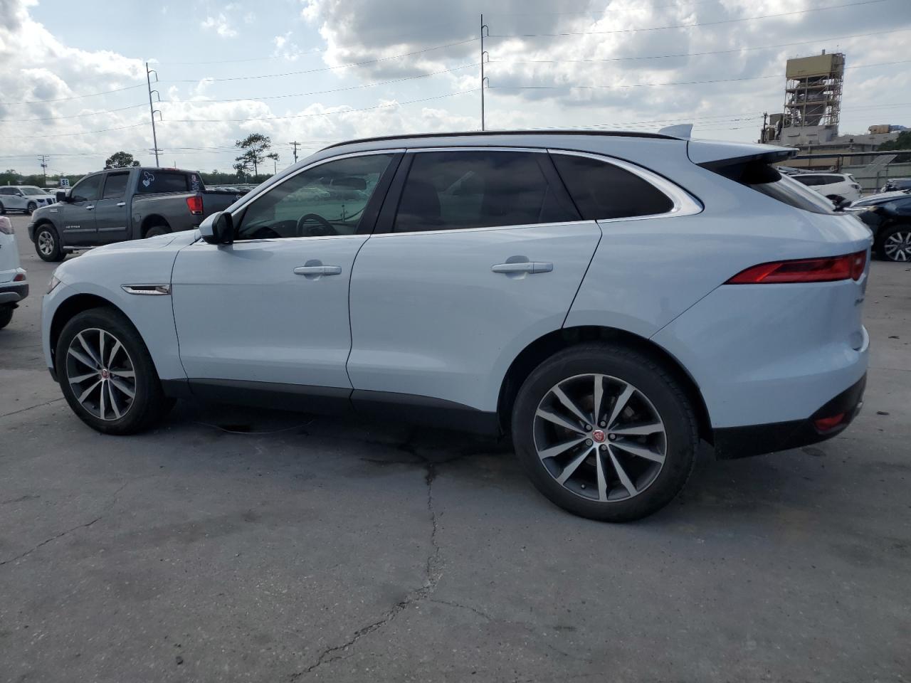 SADCK2BV2HA884416 2017 Jaguar F-Pace Prestige