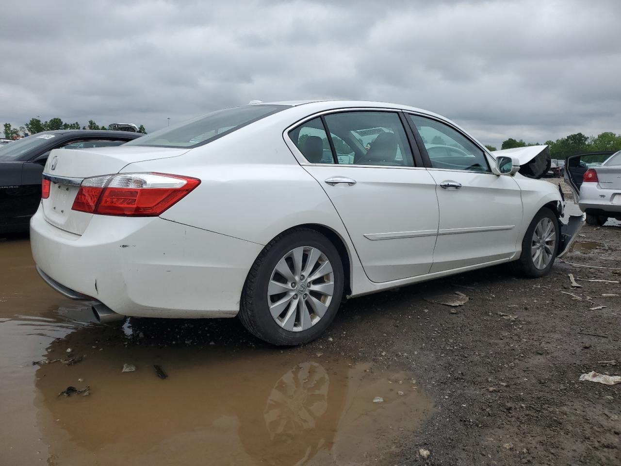 1HGCR2F88EA308211 2014 Honda Accord Exl