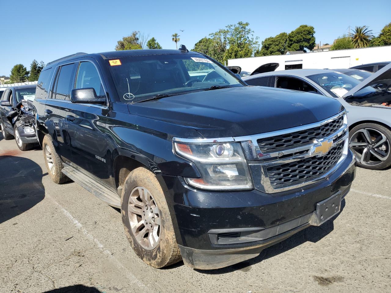 1GNSKBKC4HR132330 2017 Chevrolet Tahoe K1500 Lt