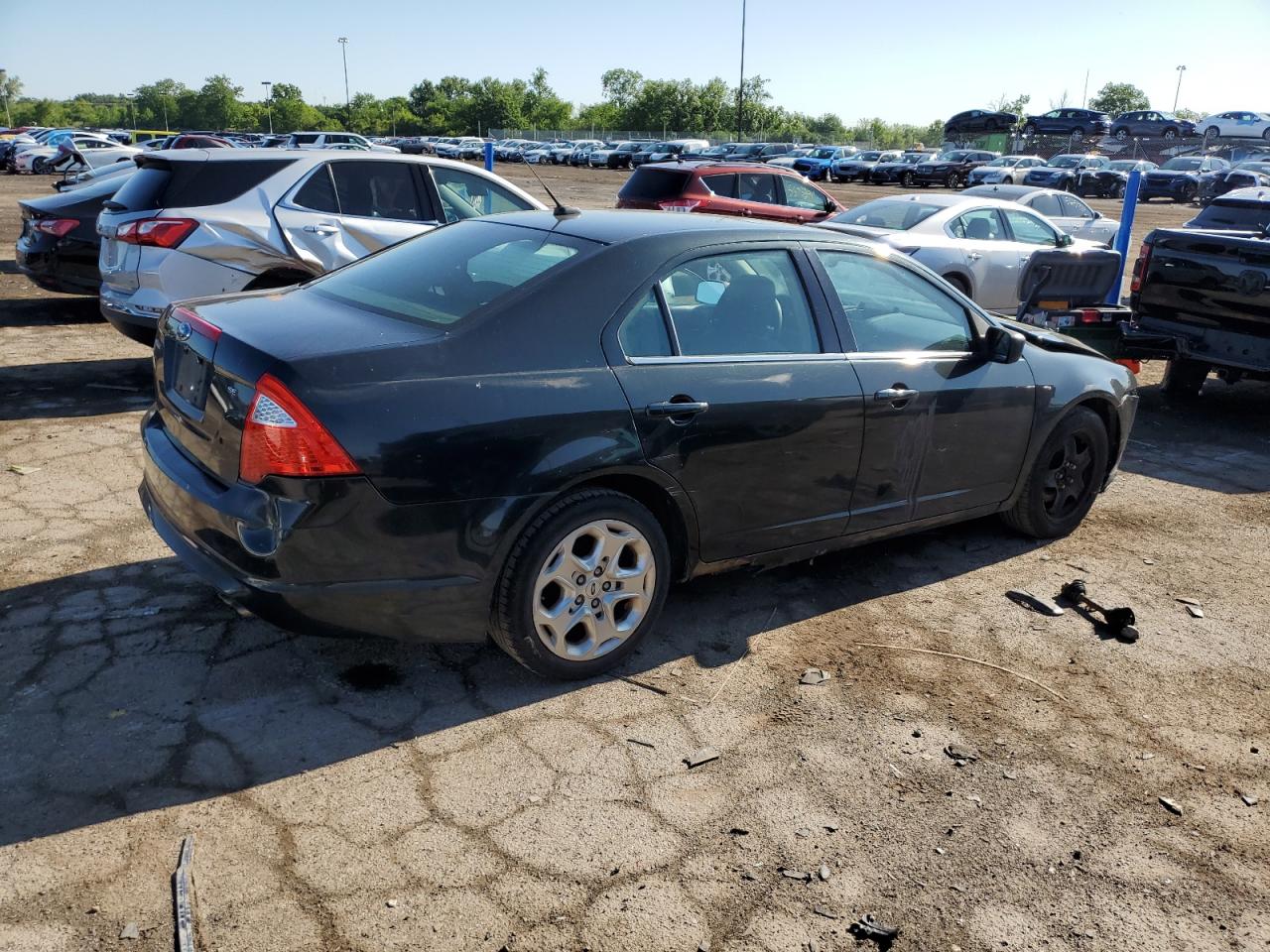 3FAHP0HA2AR202275 2010 Ford Fusion Se