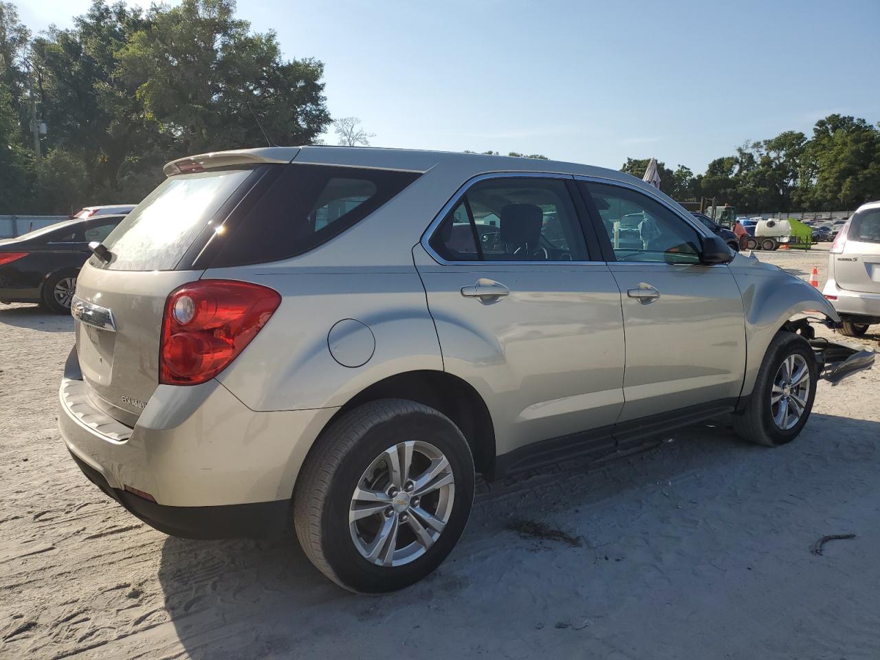 2GNALBEK2D6432563 2013 Chevrolet Equinox Ls