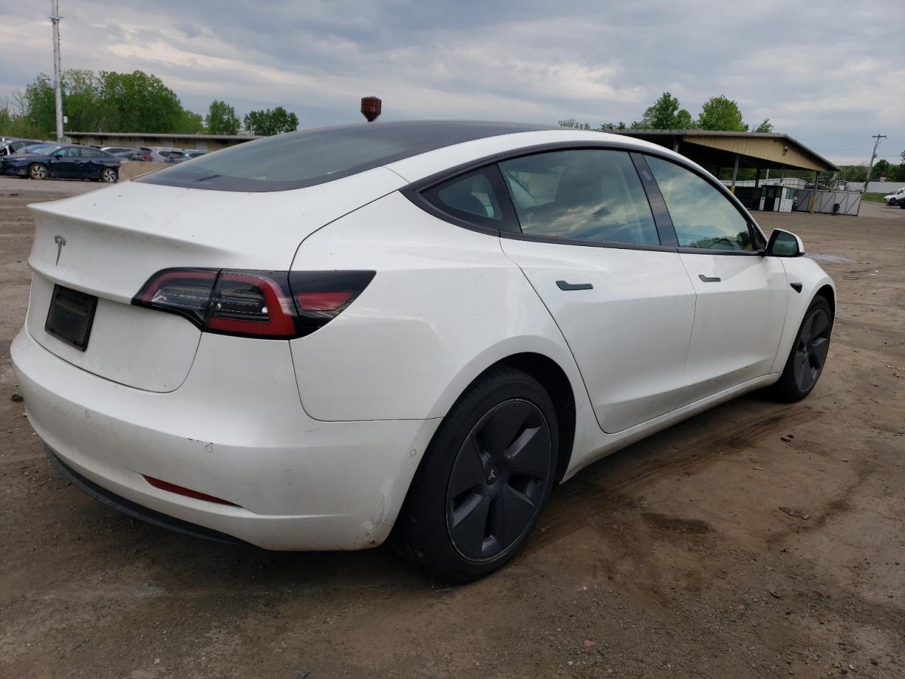 5YJ3E1EA3NF315681 2022 Tesla Model 3