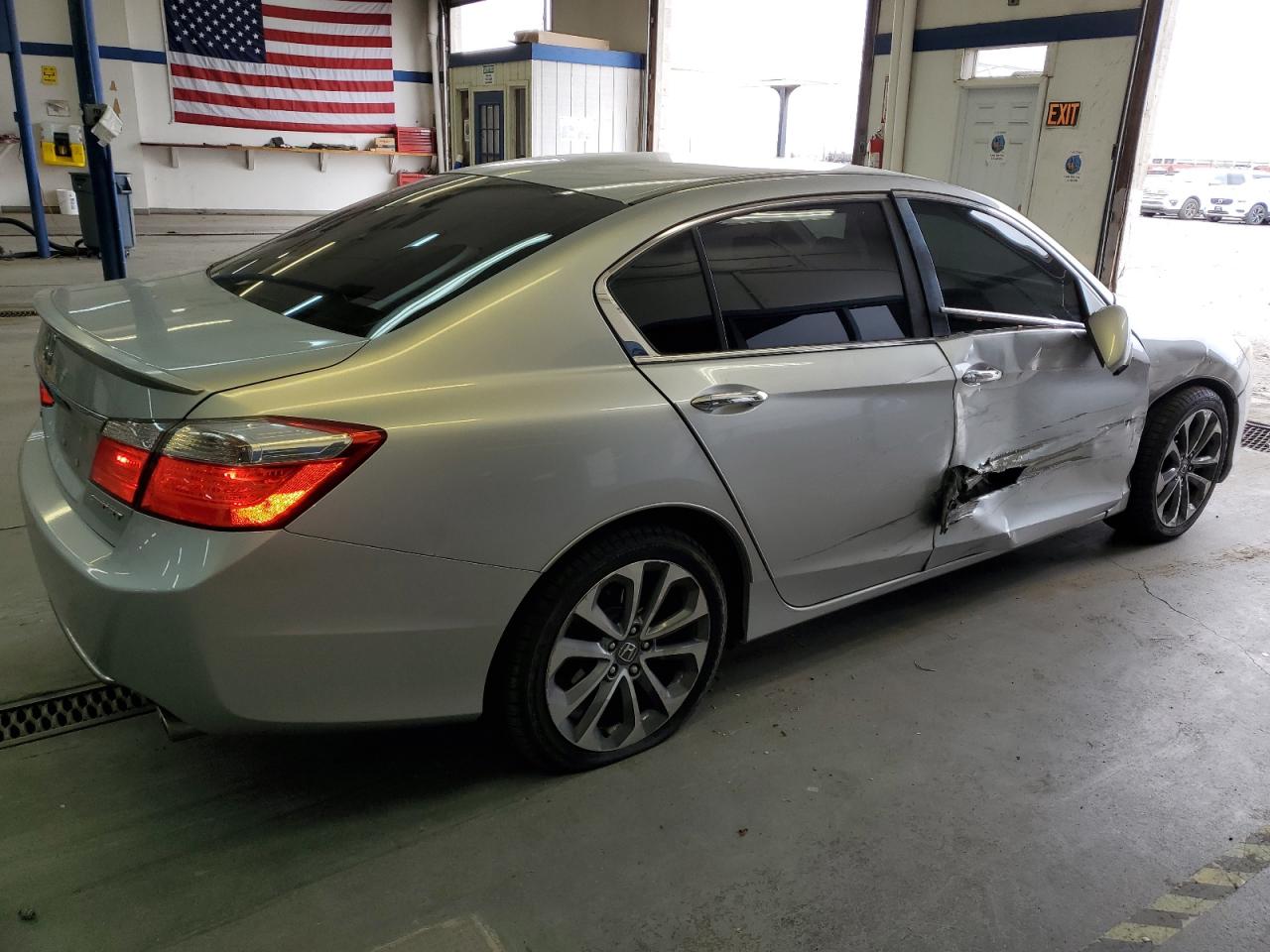 1HGCR2F50EA069663 2014 Honda Accord Sport