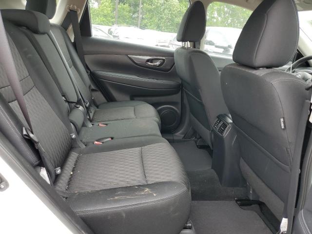 2018 Nissan Rogue - Image 11