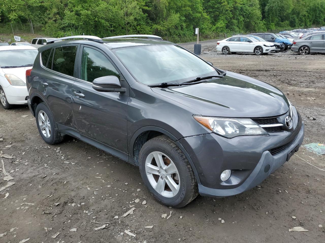 JTMRFREV8DD025998 2013 Toyota Rav4 Xle