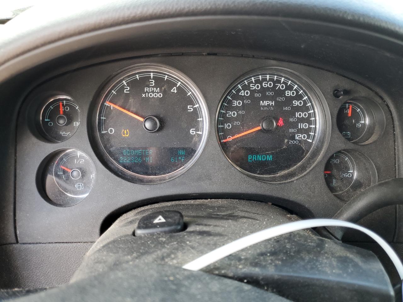 1GNSKAE0XBR142587 2011 Chevrolet Tahoe K1500 Ls