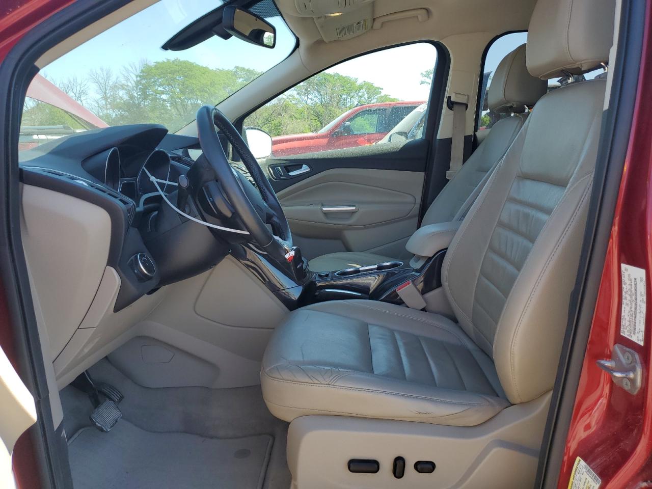 1FMCU9JX9FUC62579 2015 Ford Escape Titanium