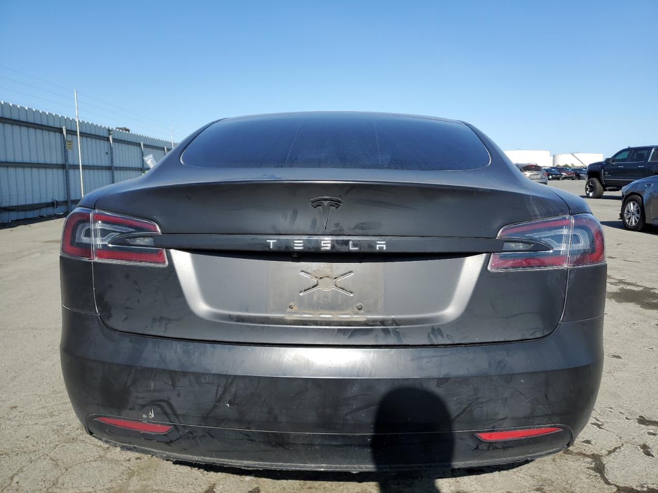 5YJSA1E20MF424825 2021 Tesla Model S