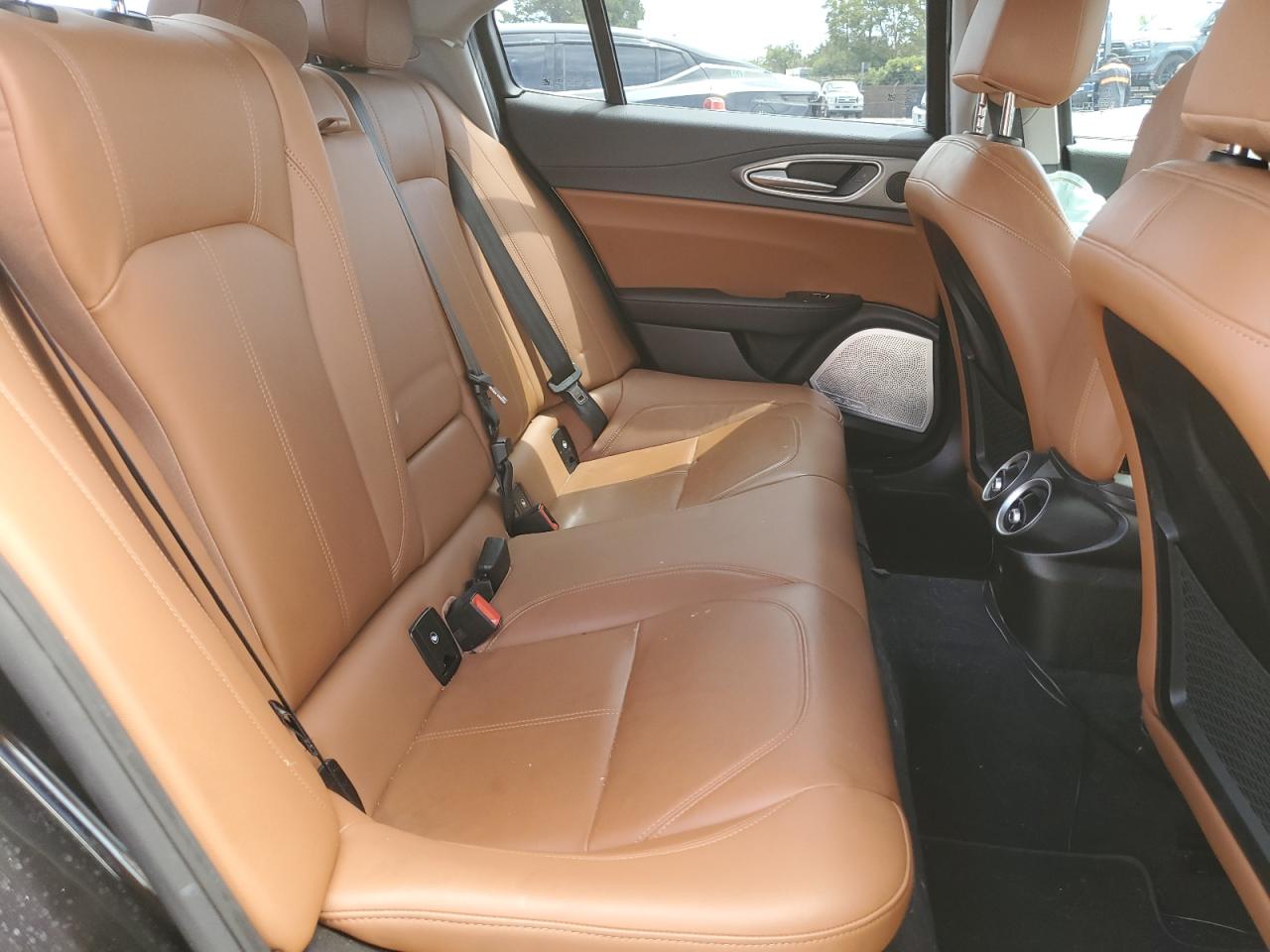 ZARFAEBN1J7593007 2018 Alfa Romeo Giulia