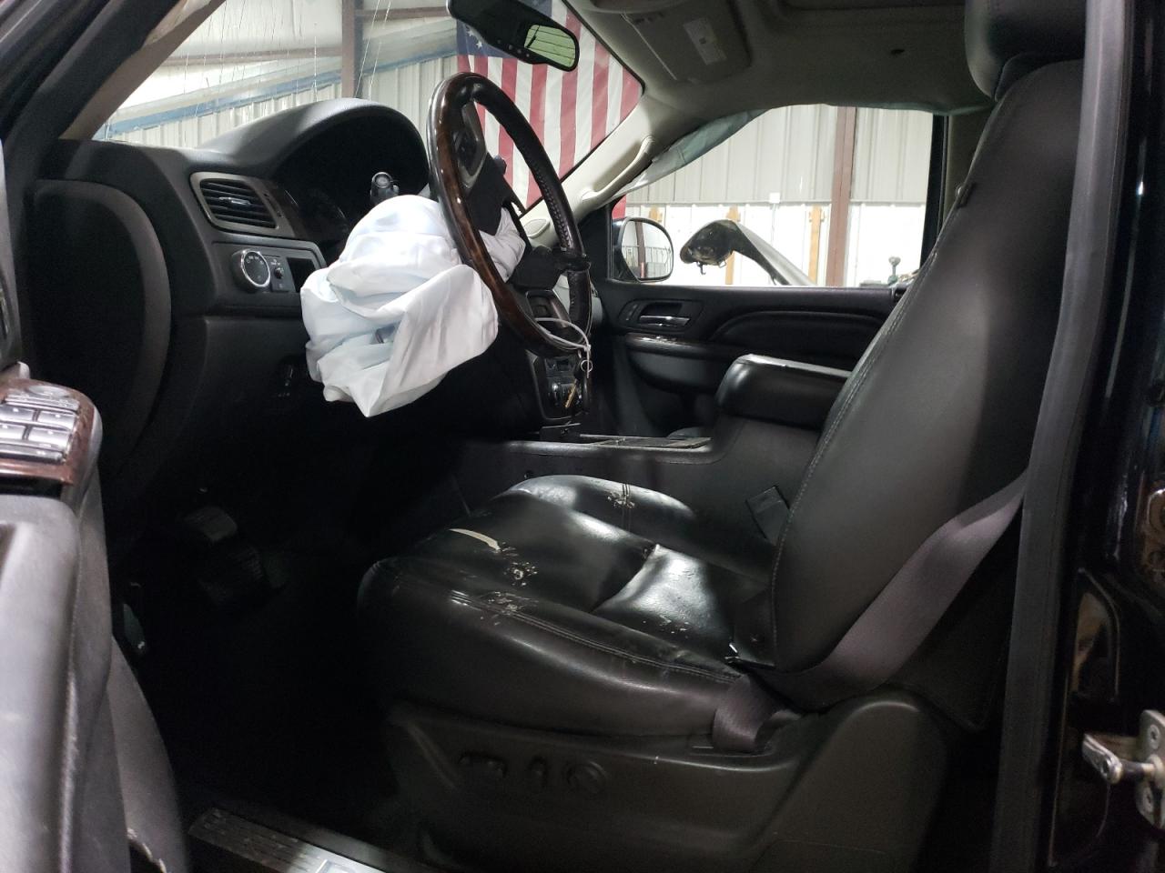 1GKS2MEF8BR352995 2011 GMC Yukon Xl Denali