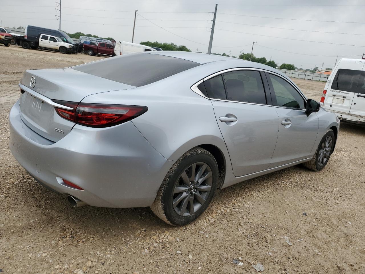 JM1GL1UM3J1318571 2018 Mazda 6 Sport