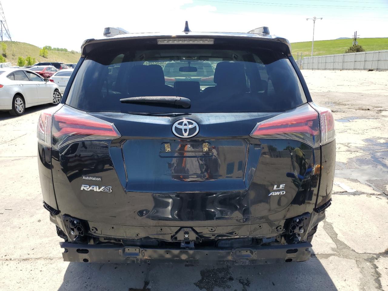 2T3BFREVXGW443715 2016 Toyota Rav4 Le