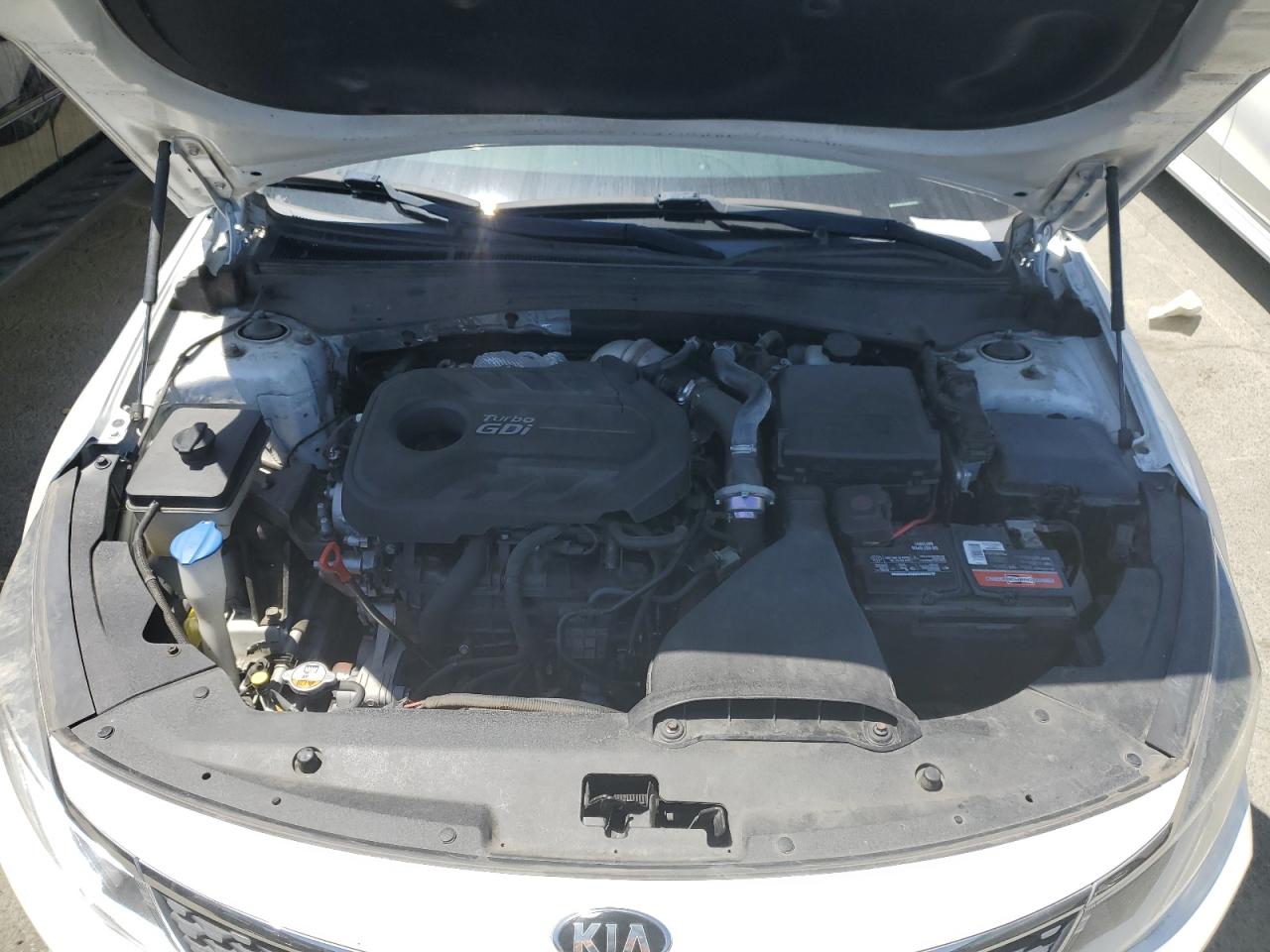 5XXGV4L21GG052105 2016 Kia Optima Sxl