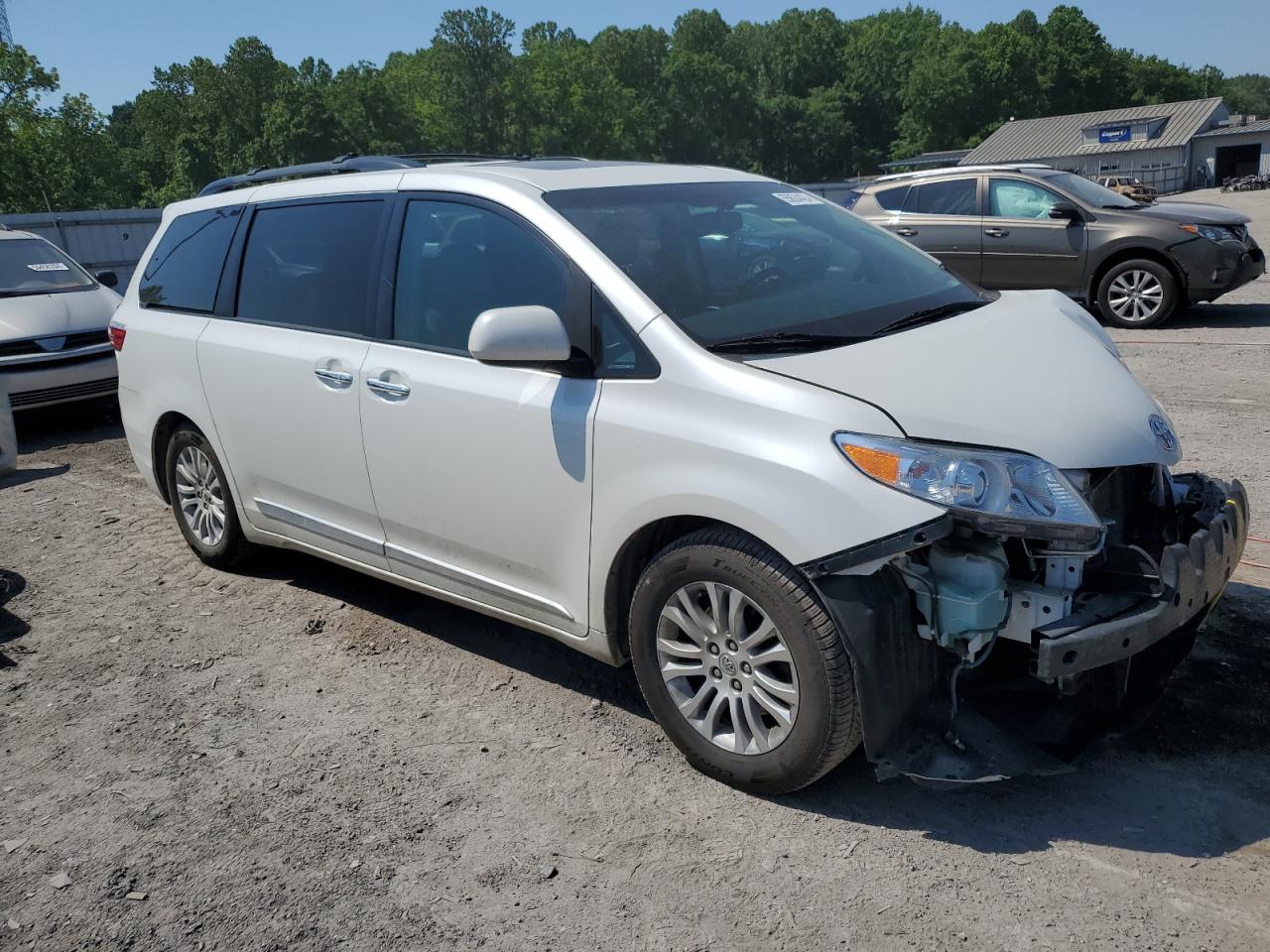 5TDYK3DC9FS541878 2015 Toyota Sienna Xle