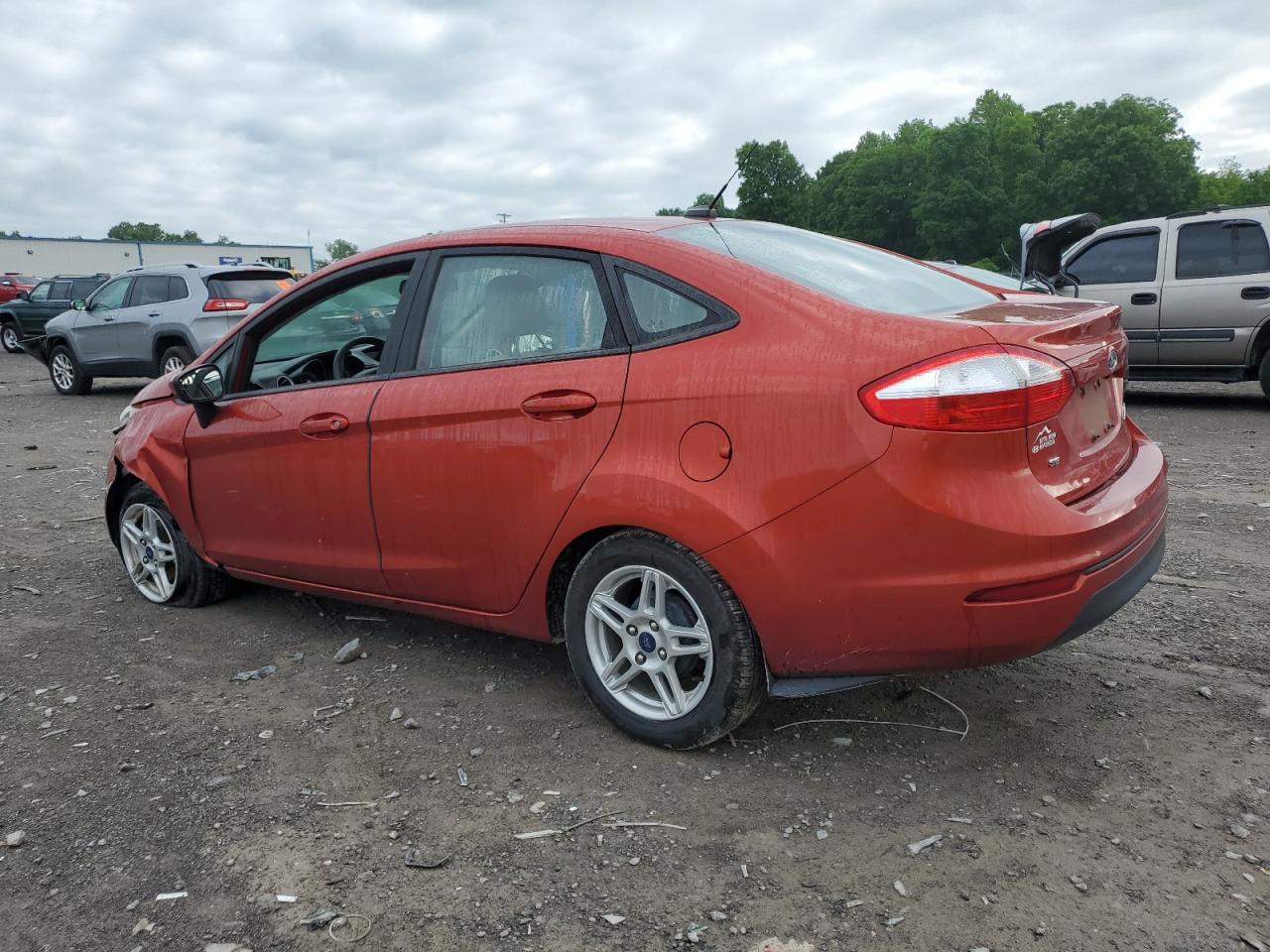 2018 Ford Fiesta Se vin: 3FADP4BJ5JM116468