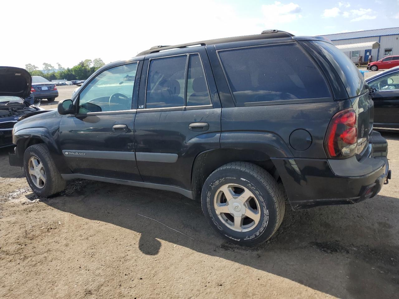 1GNDT13S142382617 2004 Chevrolet Trailblazer Ls