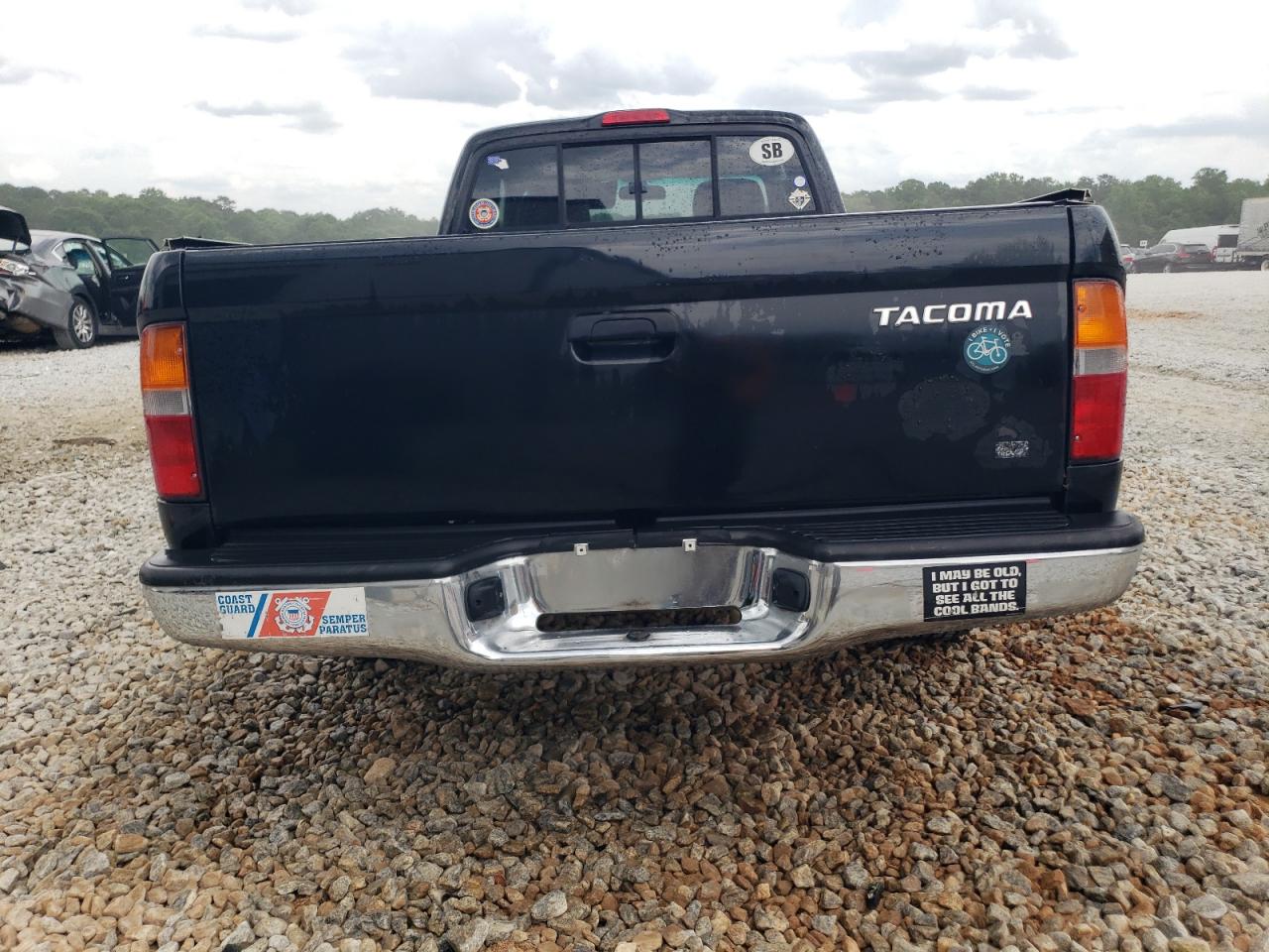 4TAVL52N8YZ677917 2000 Toyota Tacoma Xtracab