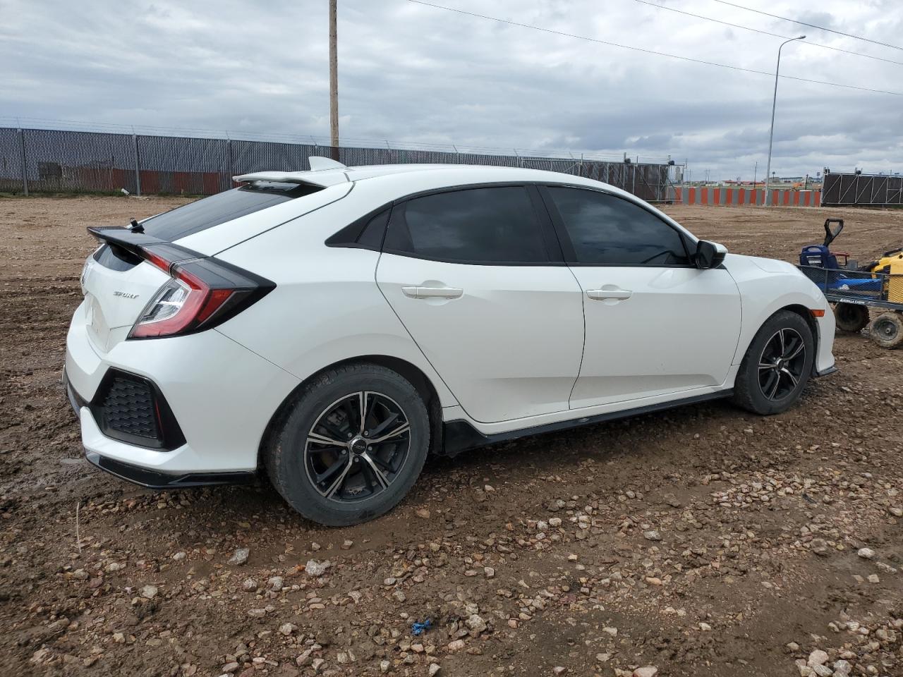 SHHFK7H48HU211608 2017 Honda Civic Sport