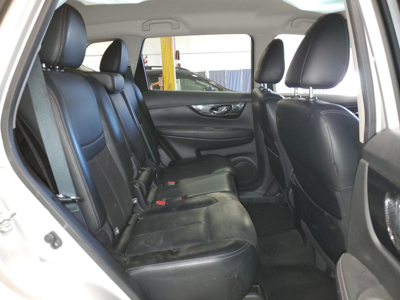JN8AT2MV8JW317721 NISSAN ROGUE 2018