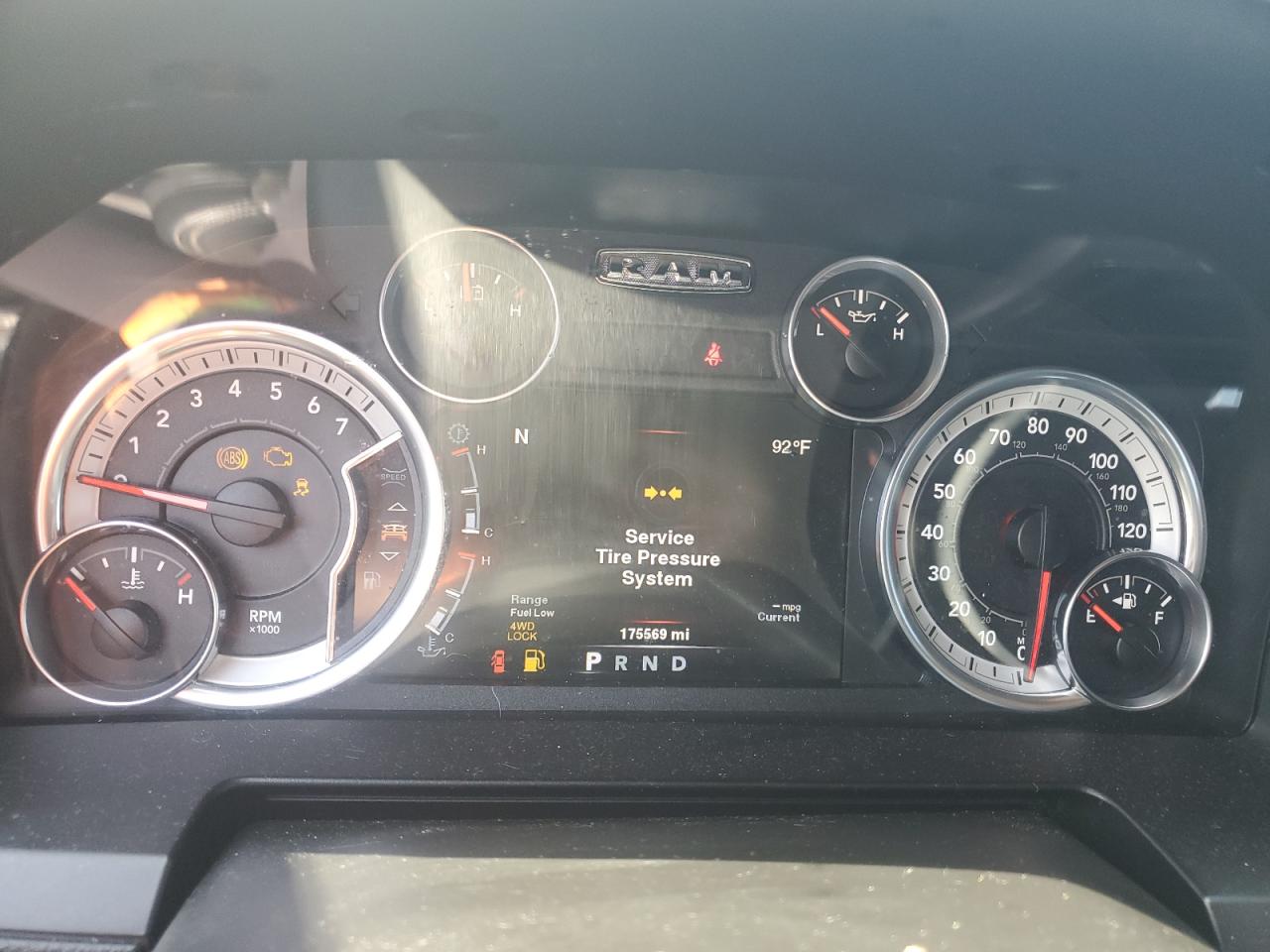 1C6RR7MT9ES188661 2014 Ram 1500 Sport