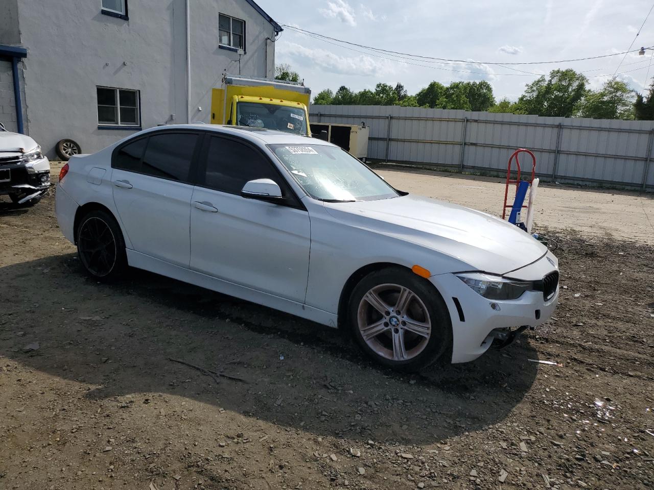 2017 BMW 320 Xi vin: WBA8E5G53HNU22407