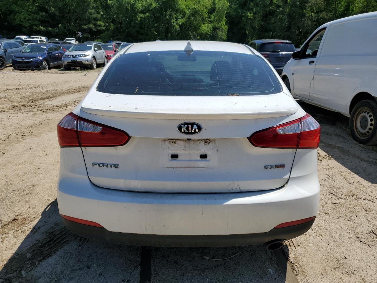 KNAFZ4A89F5263074 2015 Kia Forte Ex