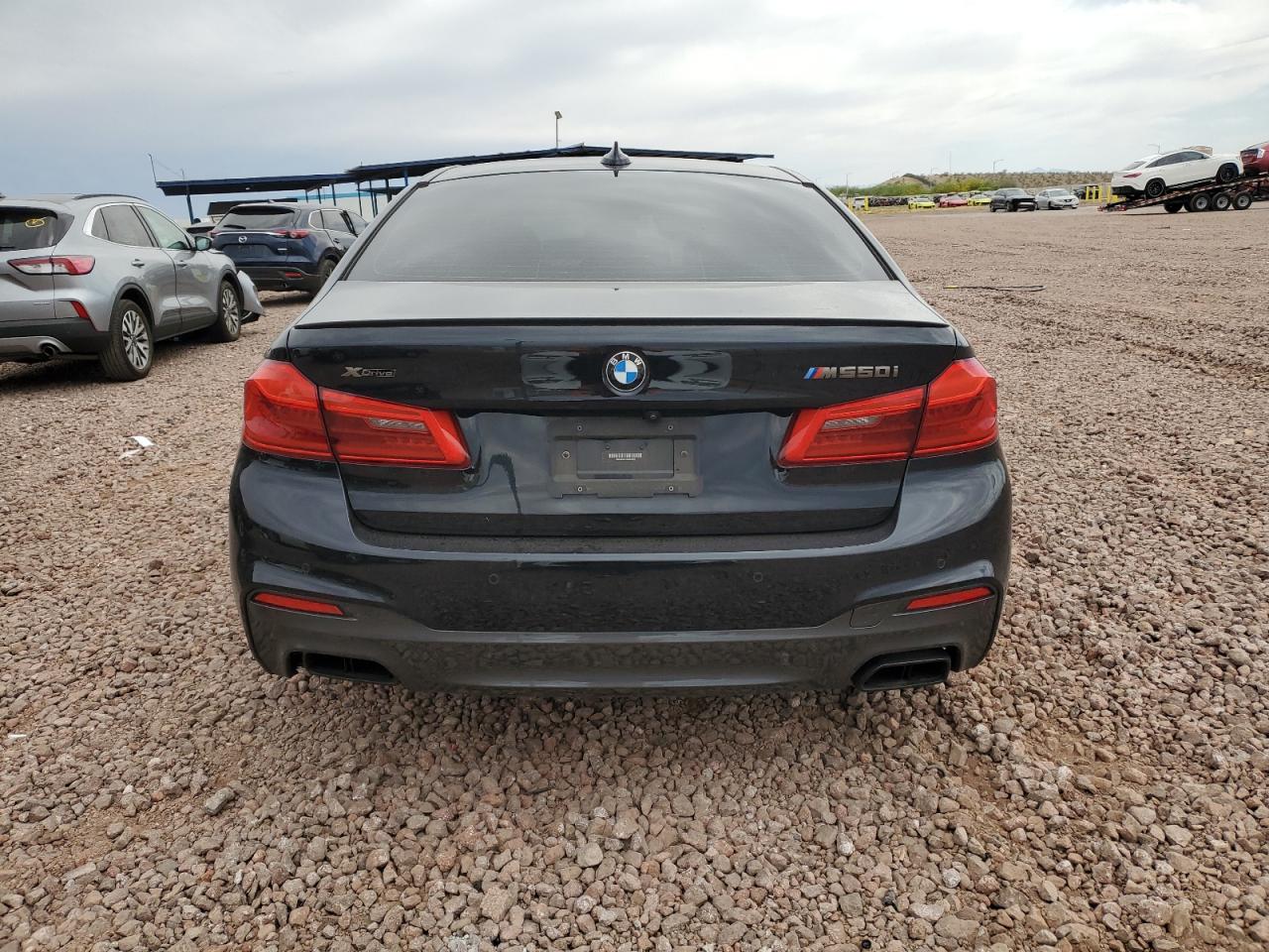 WBAJB9C51KB288660 2019 BMW M550Xi