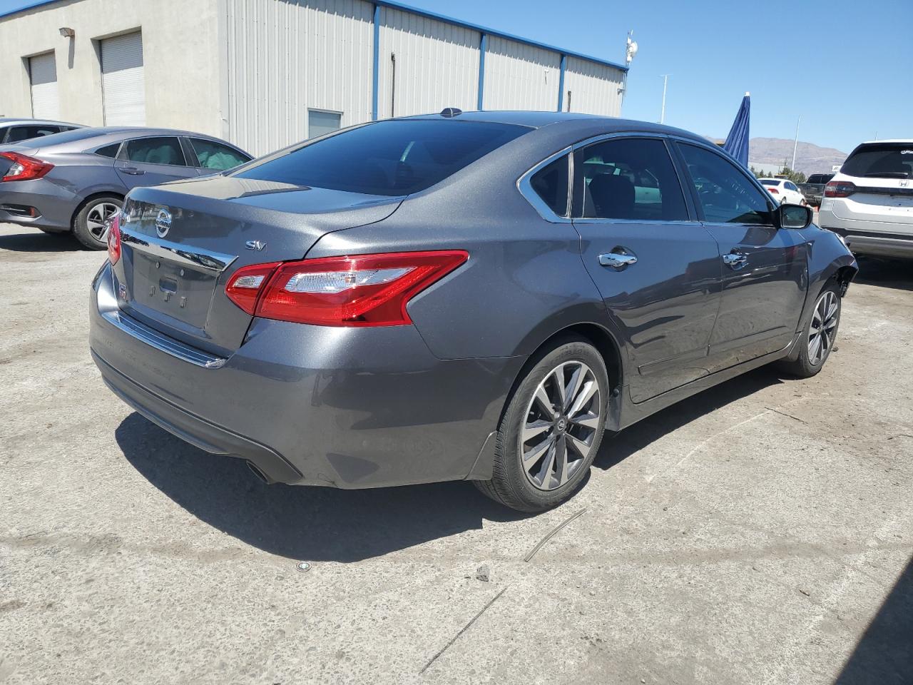 2016 Nissan Altima 2.5 vin: 1N4AL3AP8GC255356