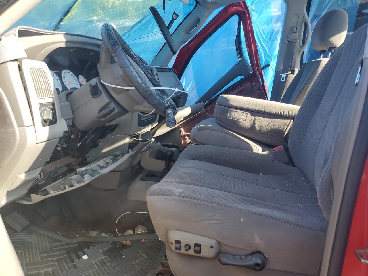 1D7HU18D04J139670 2004 Dodge Ram 1500 St