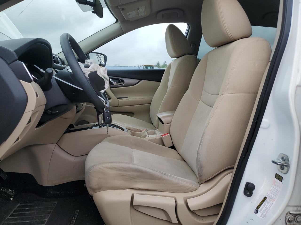 KNMAT2MV7GP603719 NISSAN ROGUE 2016