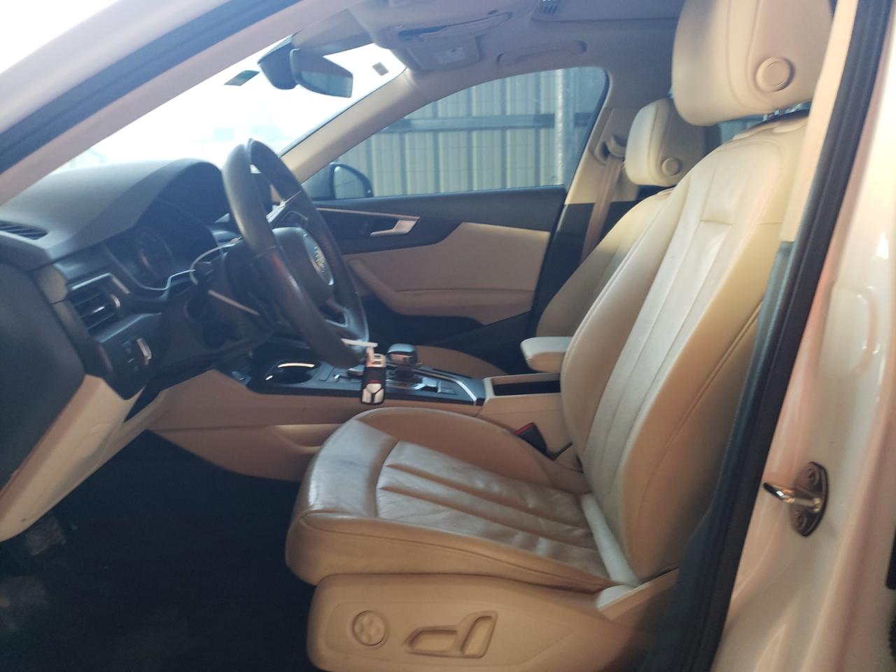 WAUGMAF43HN060451 2017 Audi A4 Ultra Premium