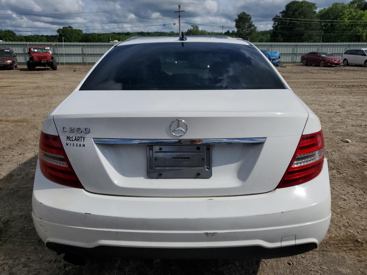 WDDGF4HBXEA935706 2014 Mercedes-Benz C 250