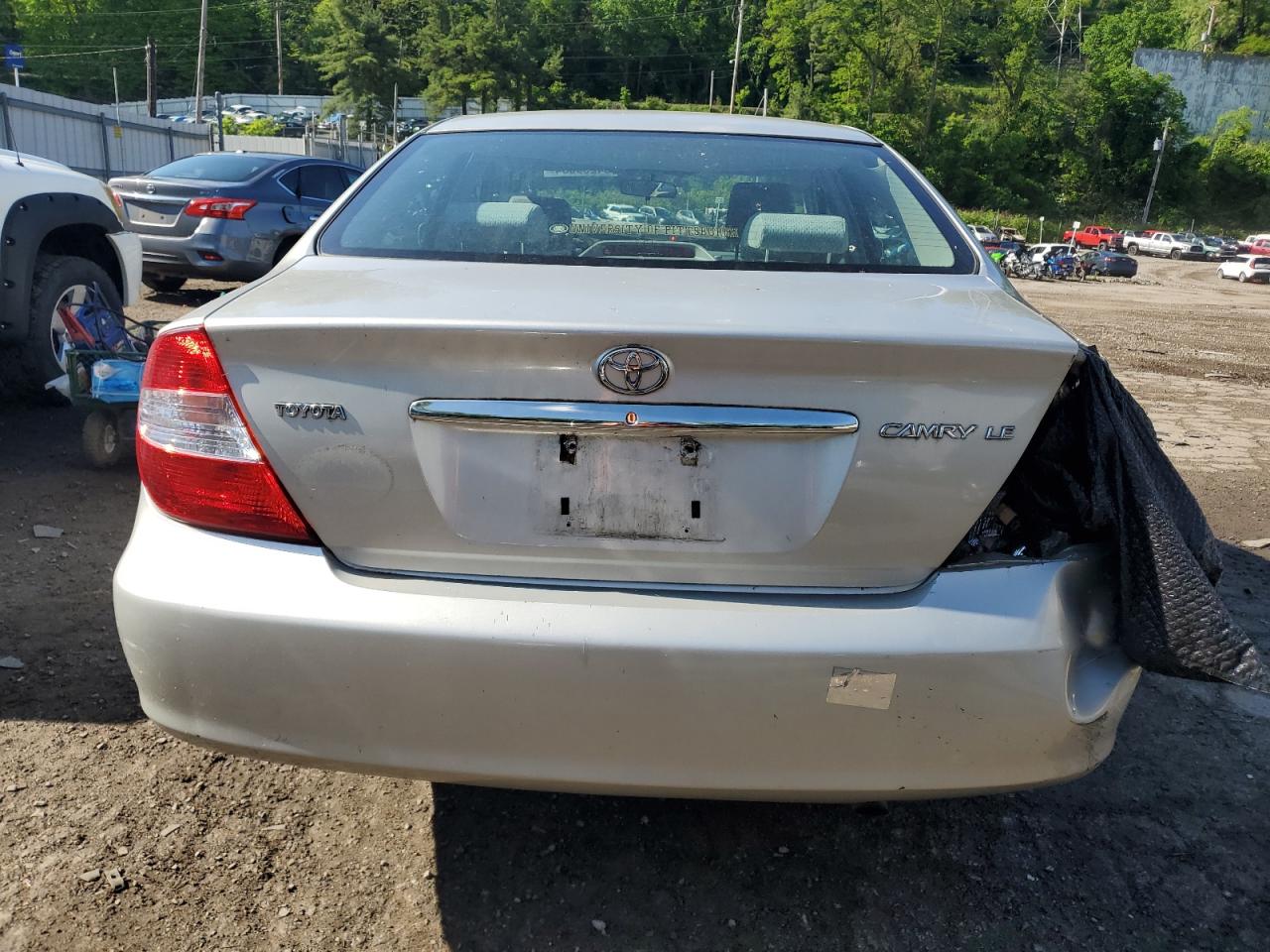 4T1BE32K84U854027 2004 Toyota Camry Le