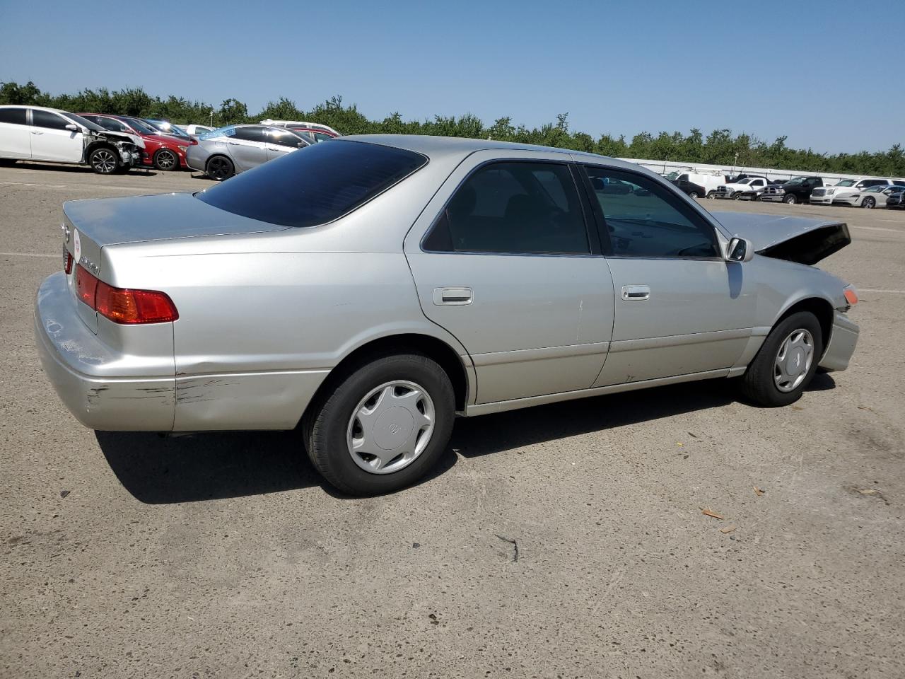 4T1BG22K9YU659189 2000 Toyota Camry Ce